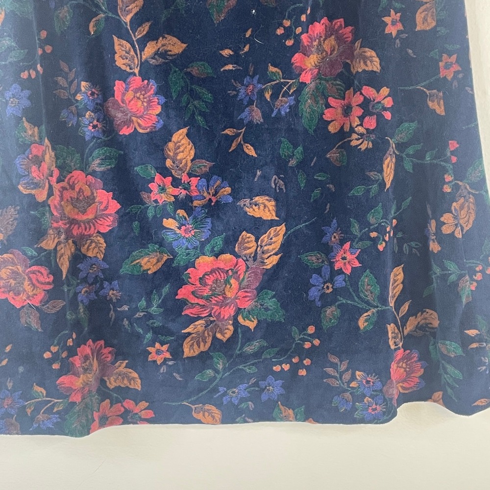 Vintage Cottage Floral Velour Skirt Women Medium Midi Moody Old Money Modest - Picture 12 of 13